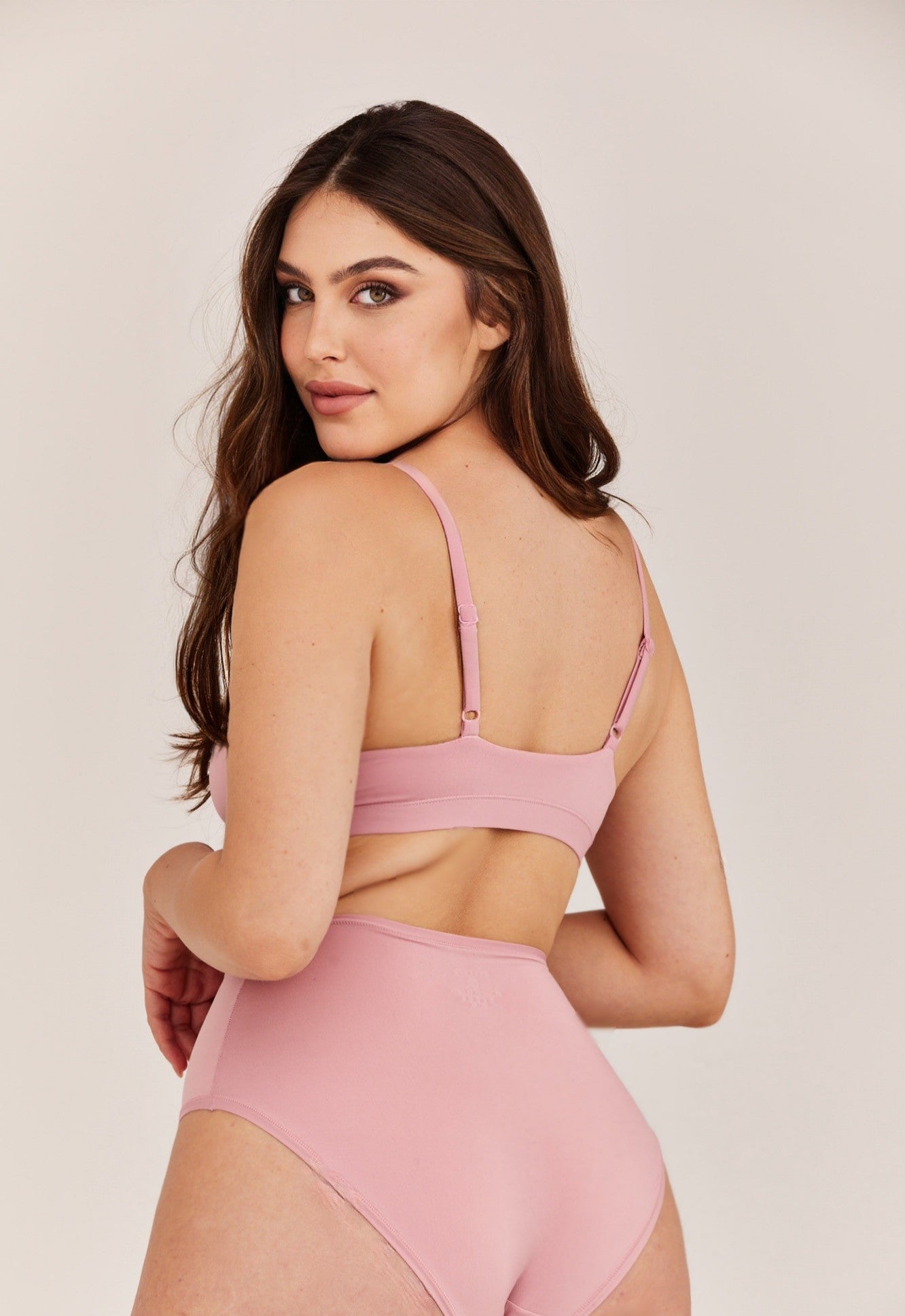 תחתוני אן - ורוד