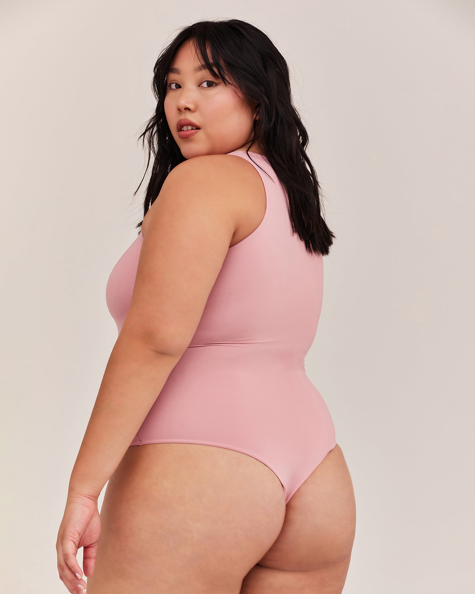 בגד גוף חוטיני שרי - ורוד