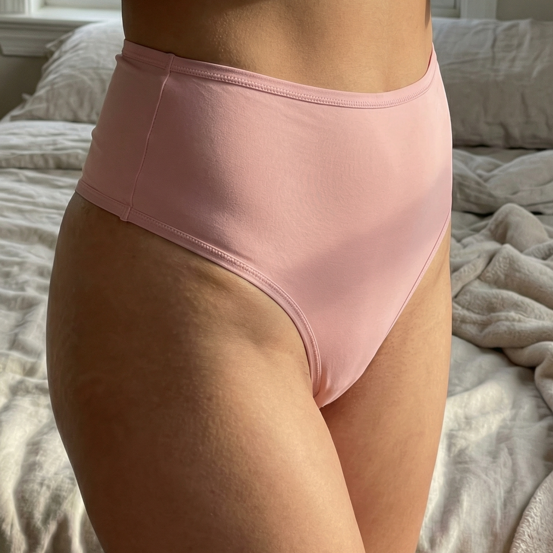 חוטיני ליז - ורוד